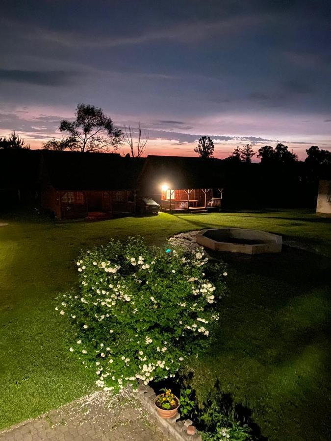 Villa Pod bocianim gniazdem Stary Folwark Exterior foto